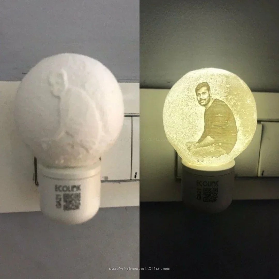 Personalized Lithophane Moon Lamp – Plug-In - Image 6
