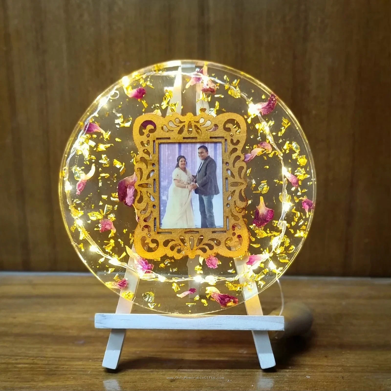 Resin Frame - Image 2