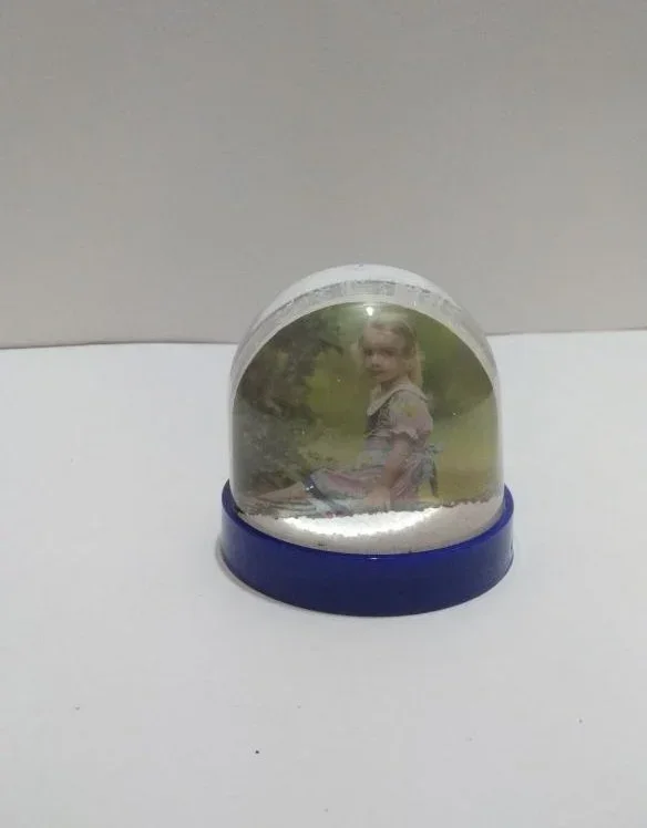 Alternative view of Photo Crystal Ball
