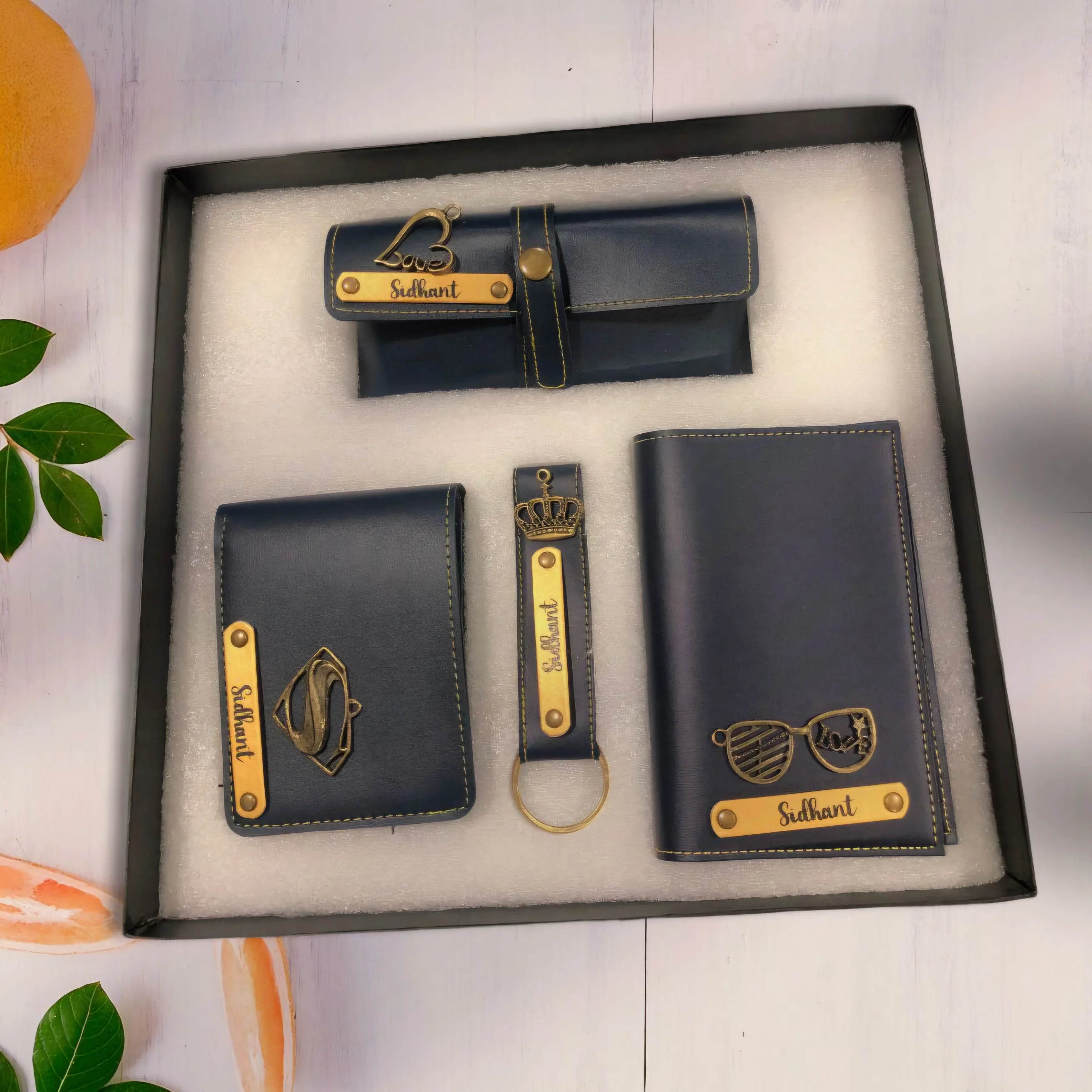 Alternative view of Men's Combo